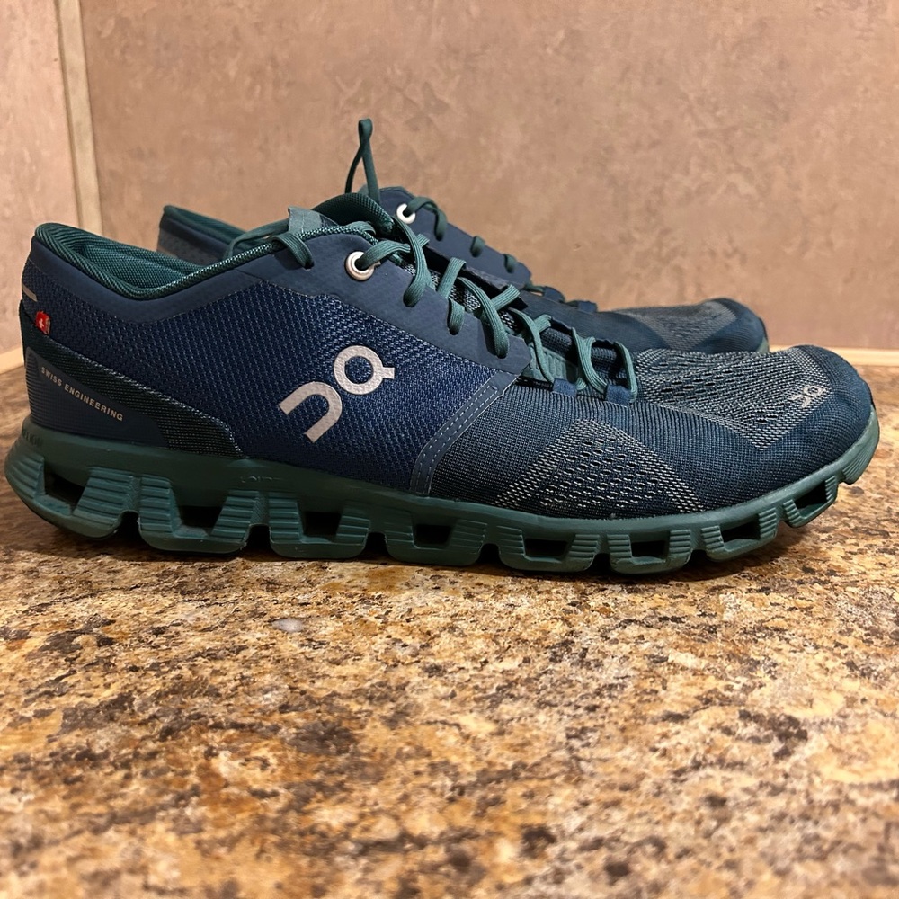 Men’s on cloud shoes